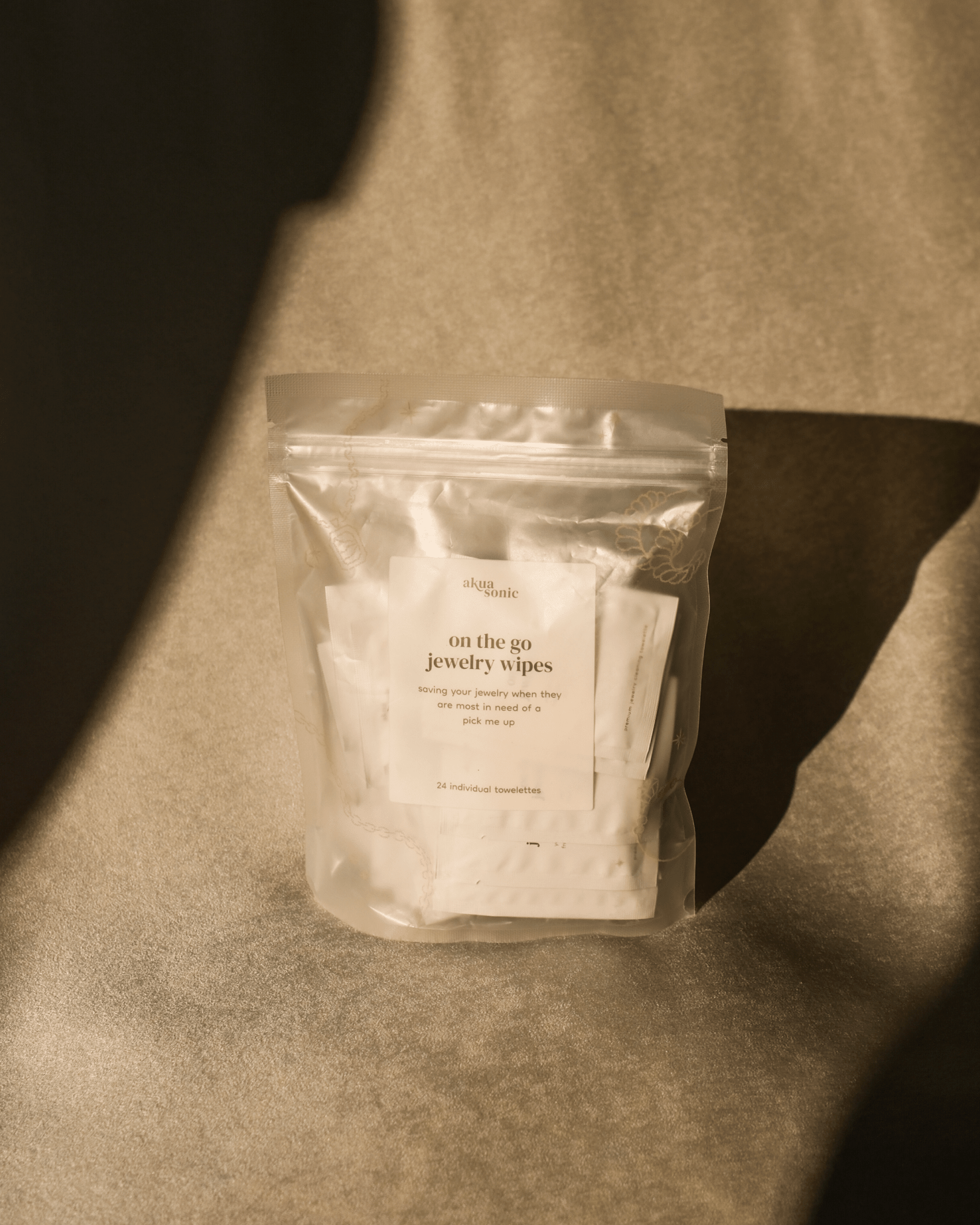 on the go jewelry wipes - Akuasonic