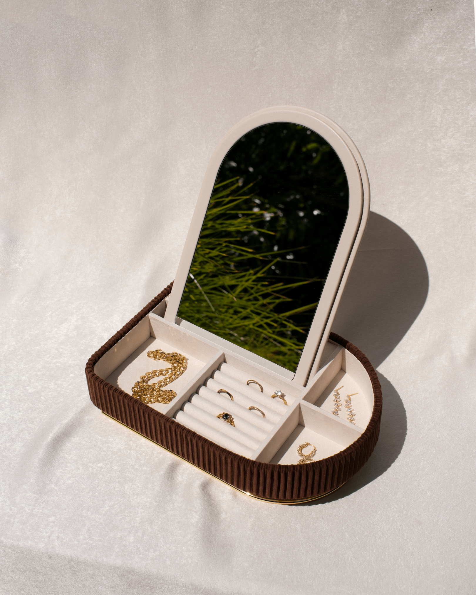 siena jewelry box - Akuasonic