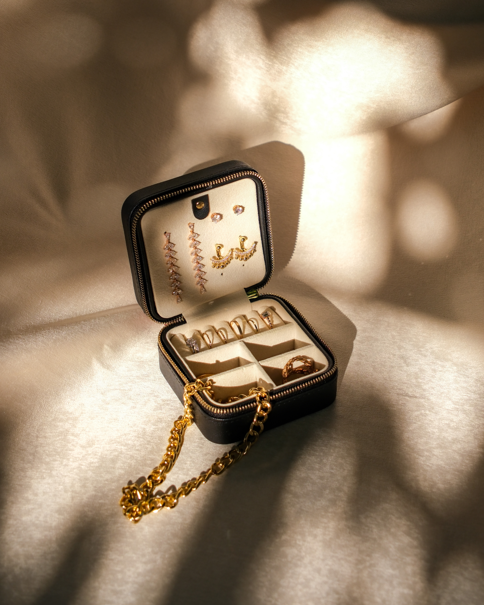 travel jewelry case