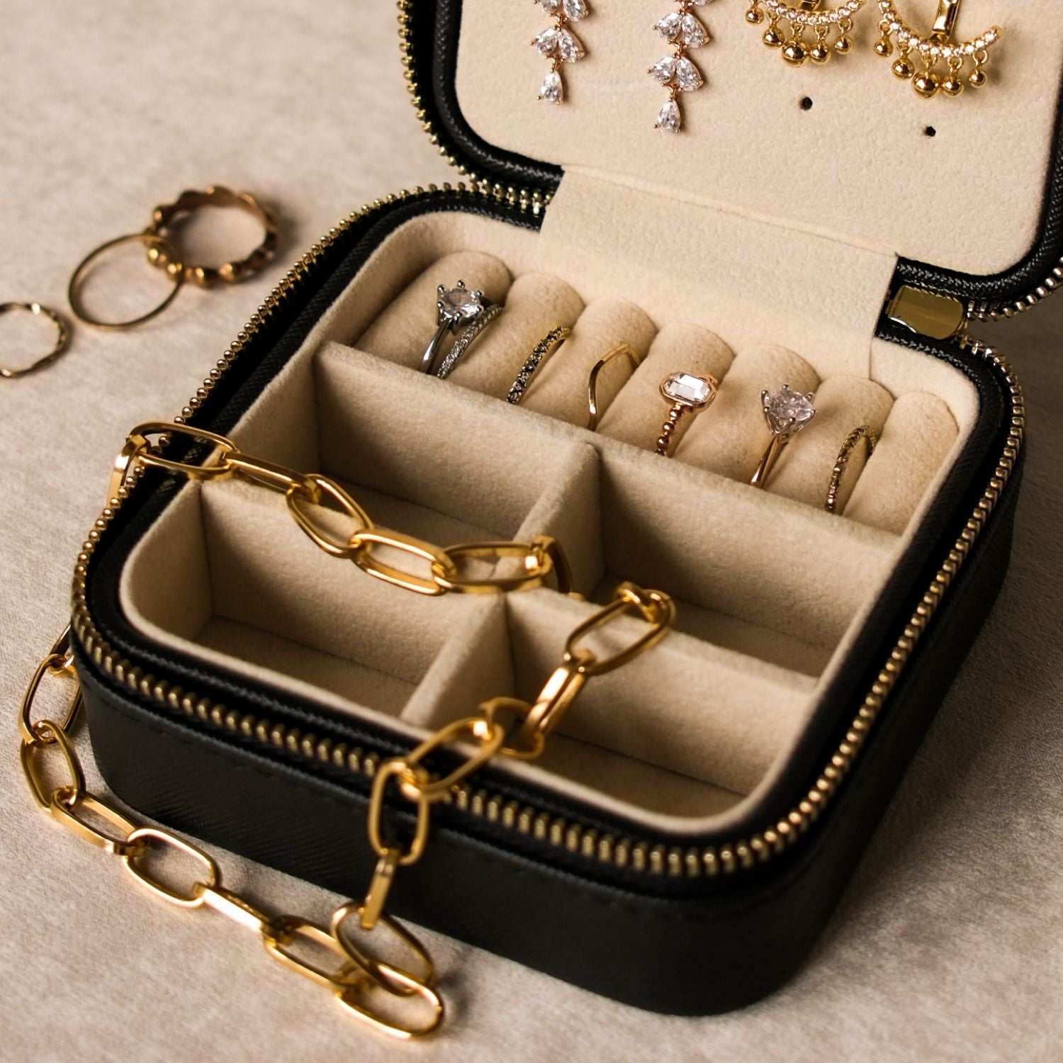 travel jewelry case